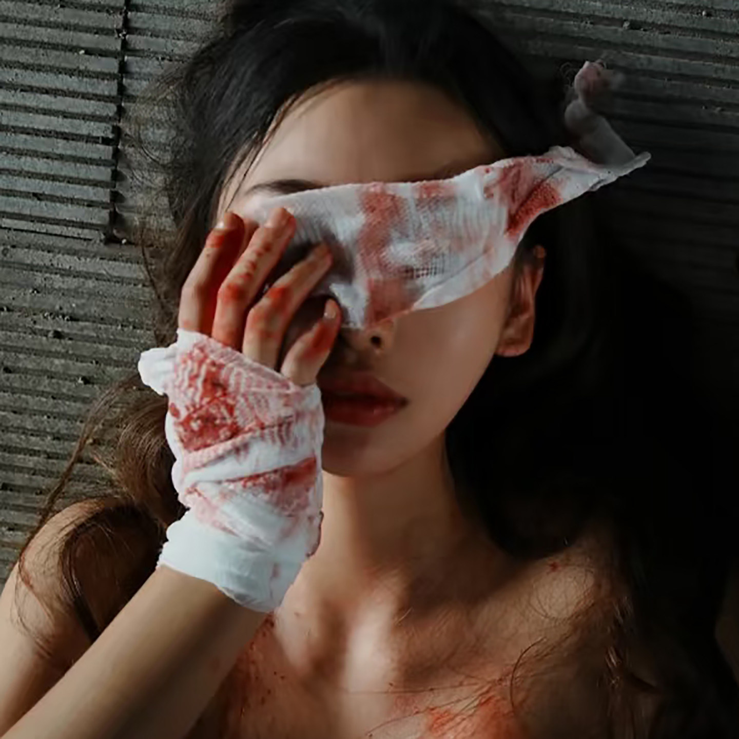 Halloween blood bandages, horror props, haunted house blood, fake blood, wound gauze, cosplay makeup and costume supplies