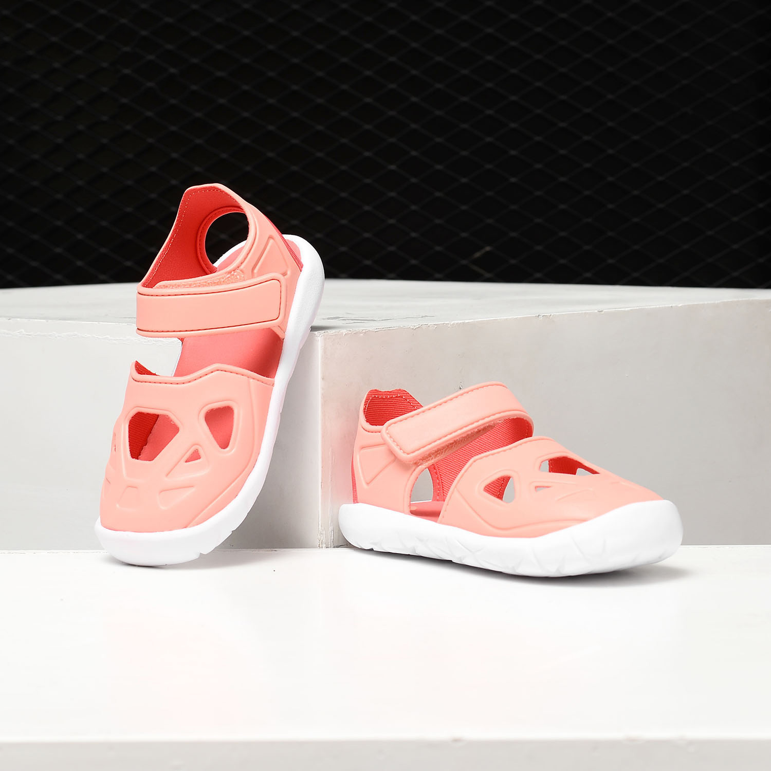 Giày bé trai và bé gái Adidas 2019 hè mới Velcro thoáng khí cho trẻ em đi biển - Giày dép trẻ em / Giầy trẻ giày trẻ em nữ