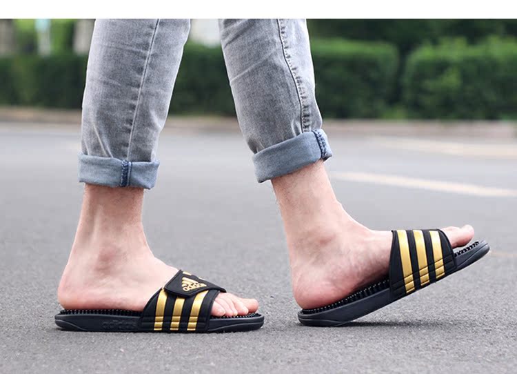 Dép thể thao nam Adidas 2018 hè mới Velcro phòng tắm dép chống trượt và dép CM7924 dép yeezy