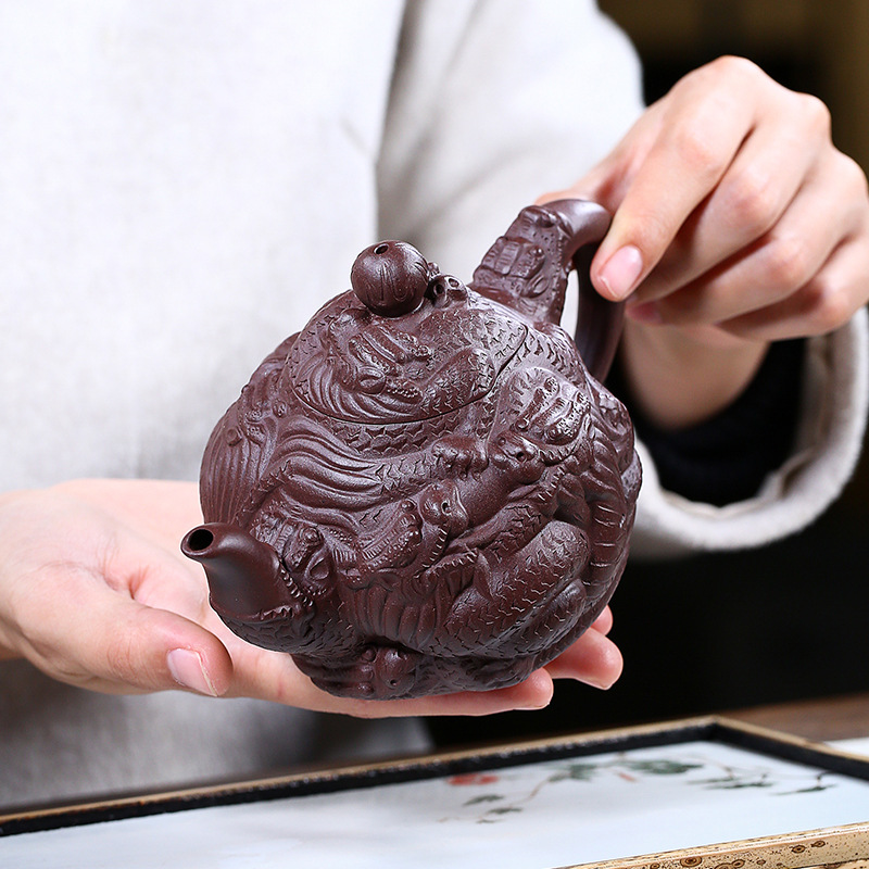Leopard lam, yixing famous ore purple clay statute of pure manual it Kowloon teapot carved dragon tea factory
