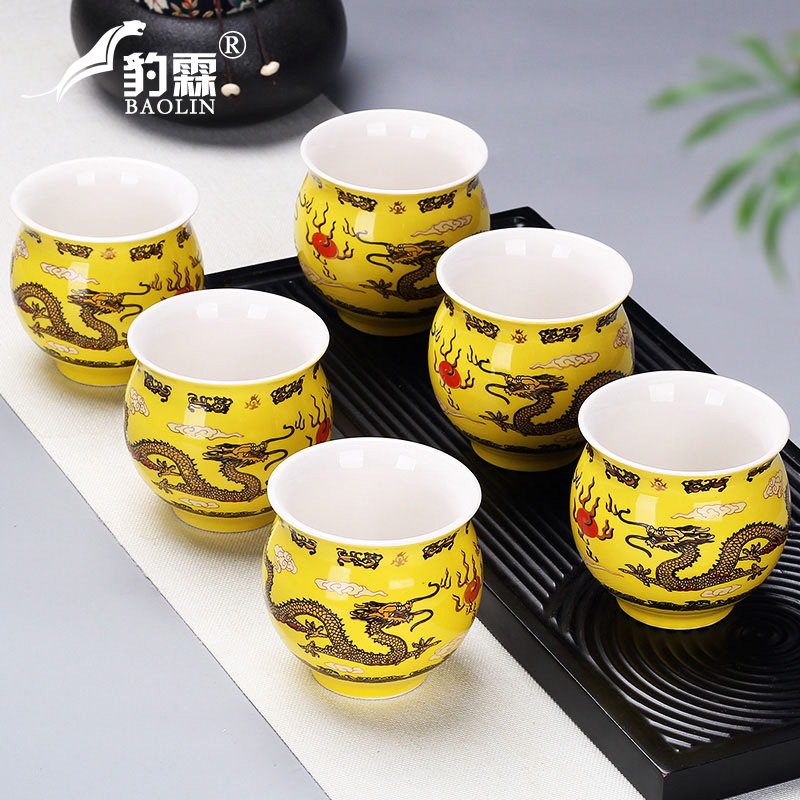 Kung fu small ceramic cups tea bowl home master sample tea cup purple sand cup blue and white porcelain tea white porcelain ipads China