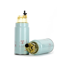 Shangfei red C9 engine oil-water separator filter element 5042724310 Hongyan Jie Lion 480 horsepower