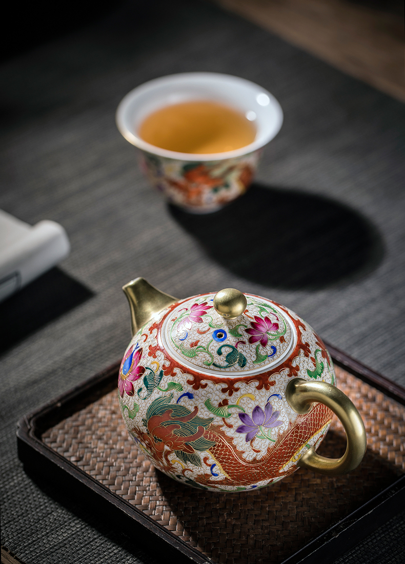 Kung fu tea pot clock home up single pot of dragon grain flower grain xi shi manual wire inlay enamel pot of jingdezhen tea service