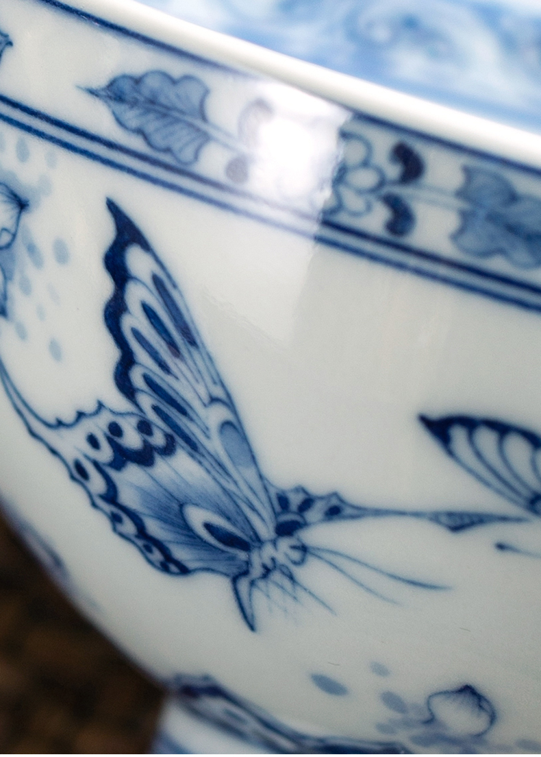Clock home up jingdezhen blue and white butterfly masters cup kunfu tea cups hand - made maintain single CPU personal tea bowl