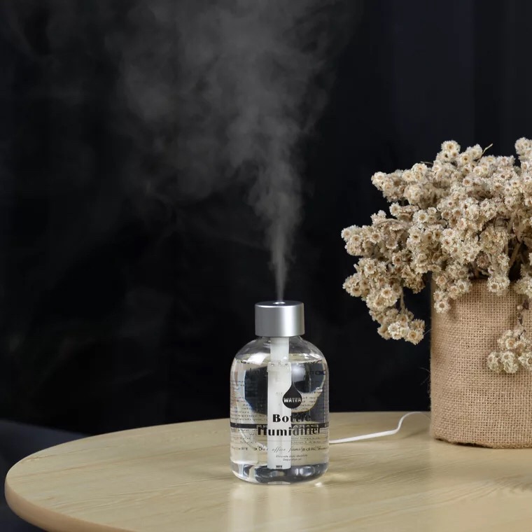 New Creative Mini Home Mute On-board Bedrooms USB humidifiers bottle air purifying carry convenience