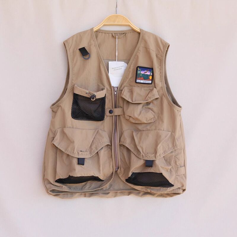 European and American Workwear Style Children's Vest for Boys and Girls, Summer Pocket Outdoor Casual Camping Vest, Quick-Drying Vest European and American Workwear Style Children's Vest for Boys and Girls, Summer Pocket Outdoor Casual Camping Vest, Quick-Drying Vest