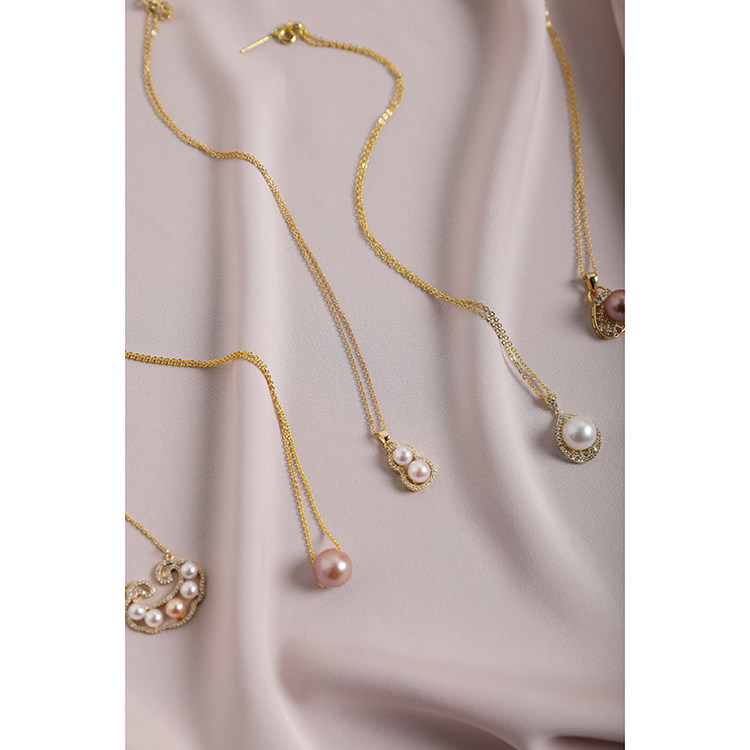 Freshwater Pearl Jewelry Pendant Necklace Baroque Sweater Chain