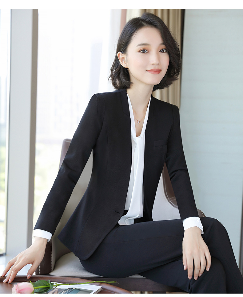 Tailleur femme GEORTHAU   en Polyester - Ref 3244370 Image 22