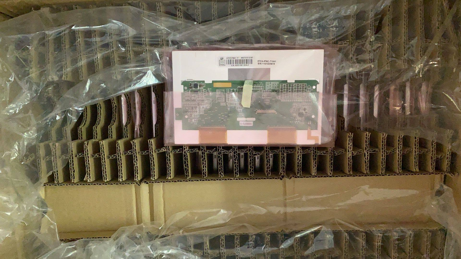 Original Qunchuang 7-inch AT070TN83 V 1 AT070TN83 V1 EK6709 LCD screen price negotiation