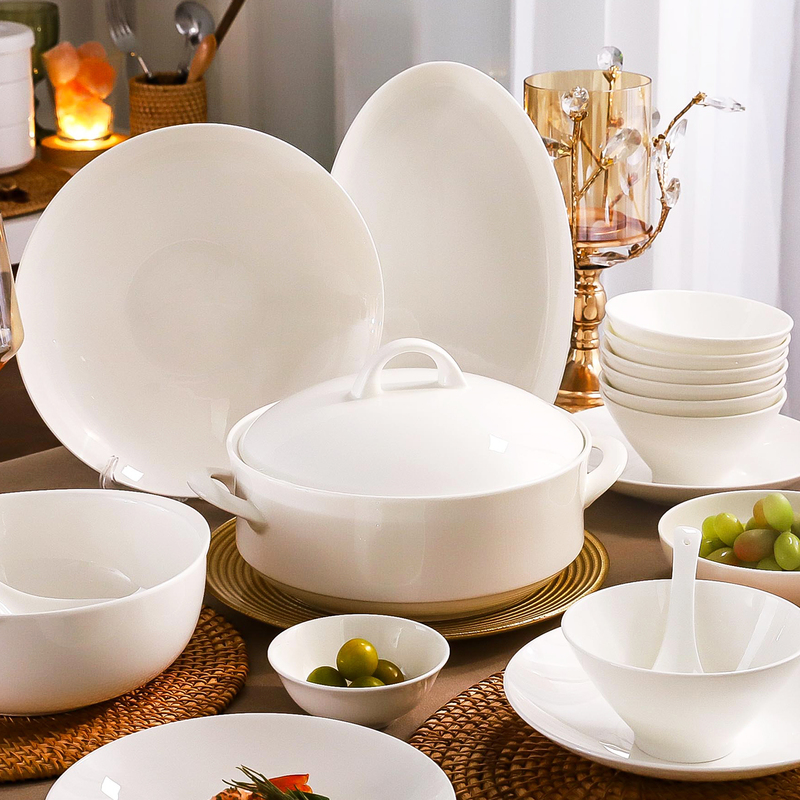 Pure White Tableware Set for Moving into a New Home, Bone China Bowl and Plate Set, High-Value Household Tableware, Ceramic Bowls and Chopsticks Pure White Tableware Set for Moving into a New Home, Bone China Bowl and Plate Set, High-Value Household Tableware, Ceramic Bowls and Chopsticks