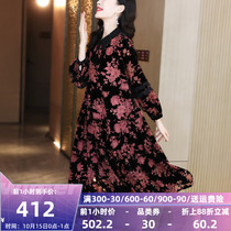 Dress 2021 autumn and winter New Lady temperament age age skirt high end mulberry silk flocking retro floral skirt