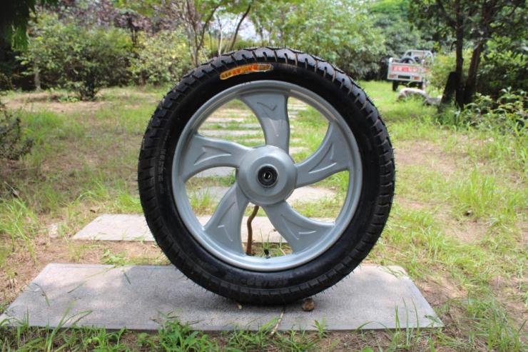 Three-wheeled electric vehicle 3 25-16 nei wai tai three-wheeled locomotive 325-16 front wheels 110 90-16 front tire