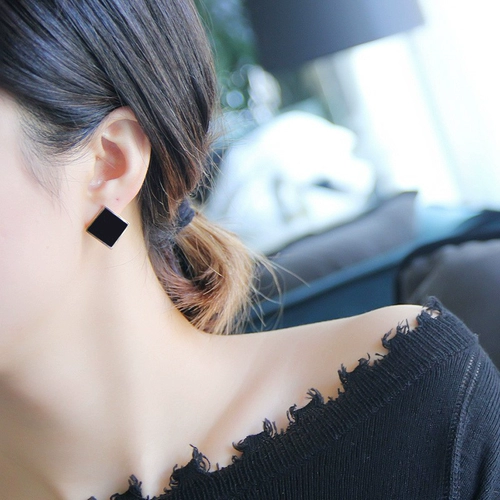 Черные сексуальные универсальные серьги, популярно в интернете, коллекция 2022