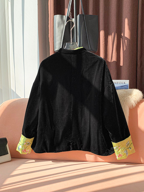 New Chinese-Style High-End Silk Velvet Cotton-Padded Jacket for Women, 2024 Winter New Model, Trendy Quilted Coat This Year