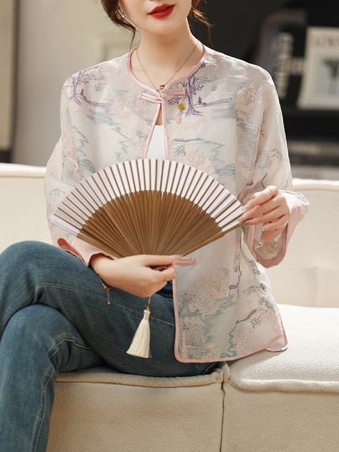 New Chinese-Style National Style Embroidered Sun-Protection Jacket for Women, 2024 Summer New Fashion Loose-Fitting Thin Top with Traditional Buttons