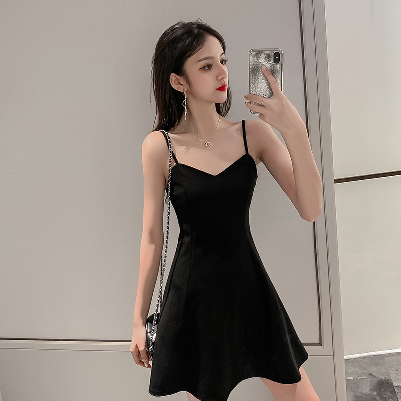Summer Korean Style Nightclub Sexy Off-Shoulder Spaghetti Strap Dress, Waist-Cinching Slimming V-Neck Hepburn A-Line Little Black Dress for Women Summer Korean Style Nightclub Sexy Off-Shoulder Spaghetti Strap Dress, Waist-Cinching Slimming V-Neck Hepburn A-Line Little Black Dress for Women