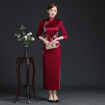 Wine Red Mother Dress Embroidered Qipao Wedding Festive mother-in-laws Chinese Wind Dance Desk Performance by the show 2022 new