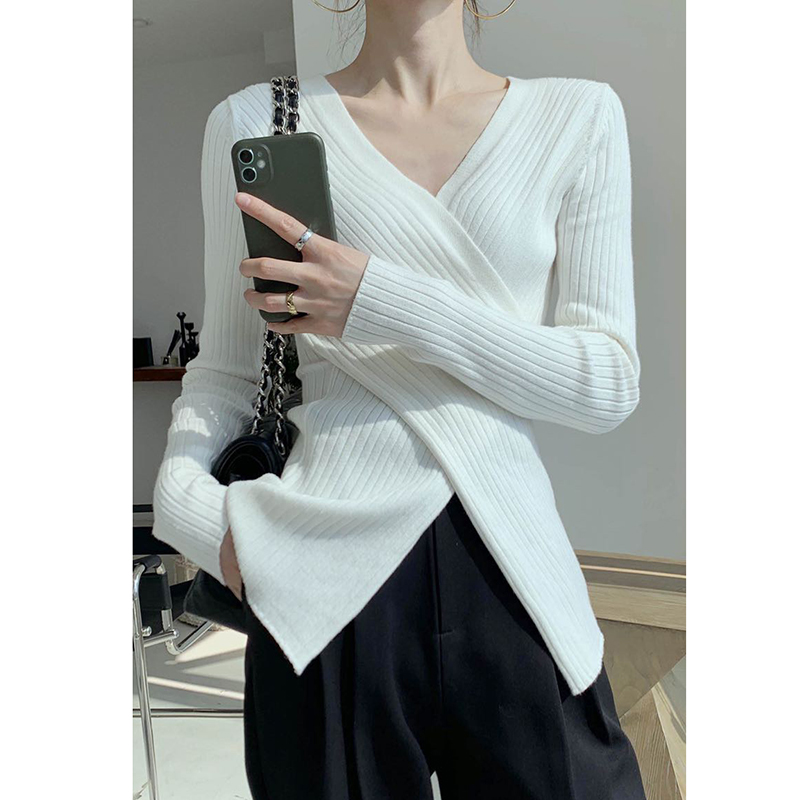 2022 autumn style design cross irregular careful machine V-neck sweater women's slim fit all-match sweater top