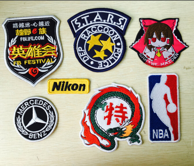 Order a super-connected embroidery adhesive stamp arm Chapter Chest Chapter Suit Morale Badge Magic Sticker Microbadge luminous Chapter Custom Dingding