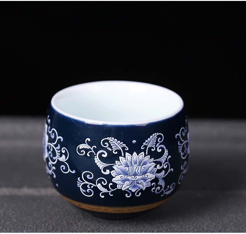 Blue and white porcelain kung fu tea set lazy people make tea with household with tea ji Blue office rotate automatically out of tea