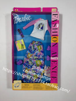 Pre Barbie Fashion Avenue 25701 2002 Barbie Clothes Accessories