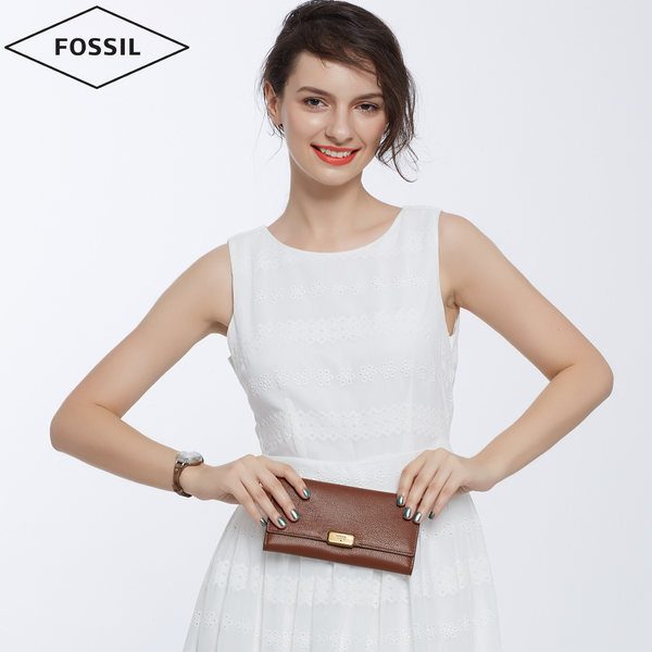 16年新款 Fossil 化石 Emerson系列 女式手拿包 满减+优惠券折后￥319包邮（￥590-240-30）2色可选