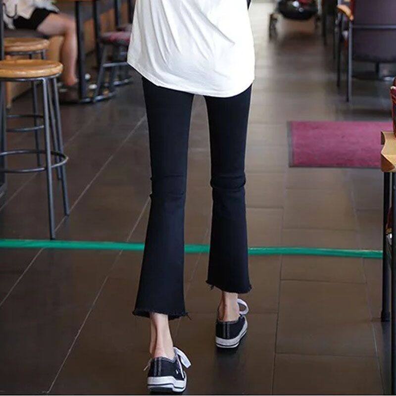 South Korea's black microhorn jeans woman 2022 Fall and Winter Nine pants with thin legs
