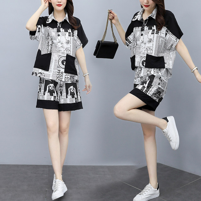 Loose and thin top, breathable, small person, slim and fashionable