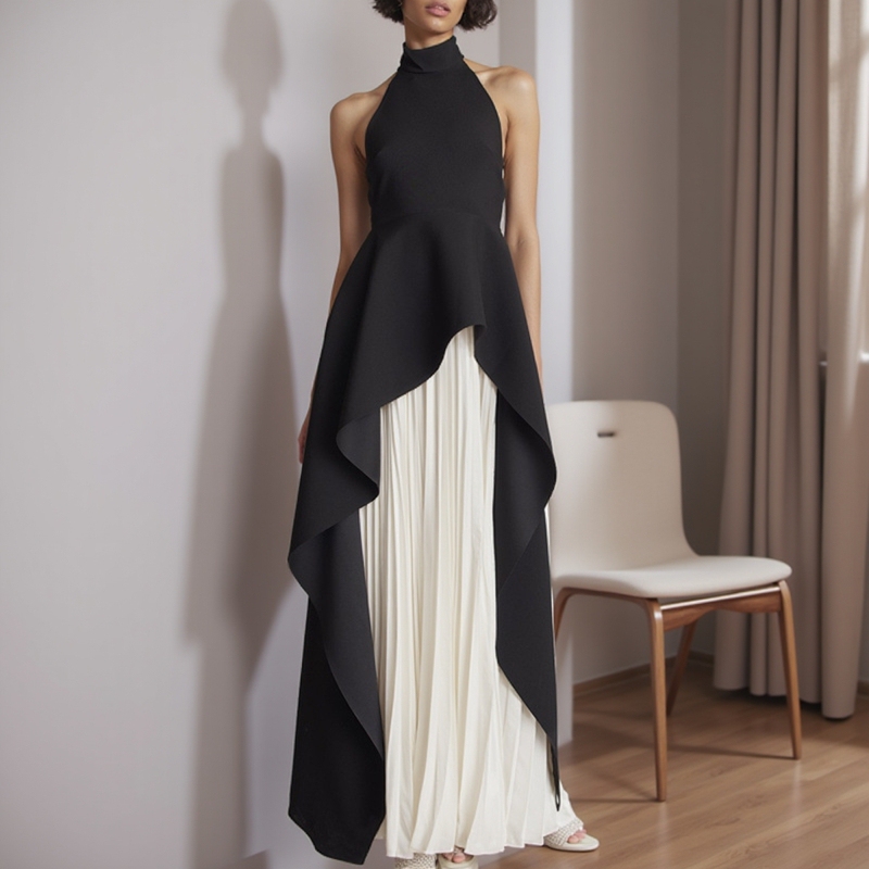 French-Style Halter Neck Evening Dress for Women, Light Luxury Black and White Contrasting Color Long Ruffled Three-Dimensional Black Dress