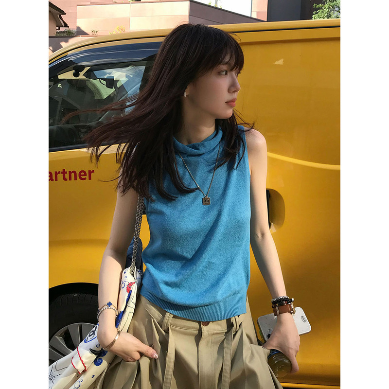 American-Style Patchwork Blue Sleeveless Pullover Vest for Women, Summer Slim-Fit Design, Versatile, Lazy and Casual Top American-Style Patchwork Blue Sleeveless Pullover Vest for Women, Summer Slim-Fit Design, Versatile, Lazy and Casual Top