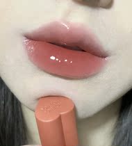 A cup of honeydew melon milk Korean holika holika love mirror water lip glaze 08 juice