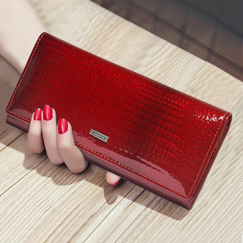 Fashionable Genuine Leather Large-Capacity Long Wallet for Women, 2026 New Style, Crocodile Pattern Shiny Leather, Multiple Card Slots, Large Bill Holder