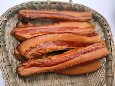 Hunan specialty 500g smoked bacon partial fertilizer Five-Flower bacon native smoked meat Cured Bacon Bacon Bacon