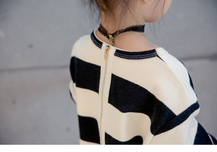 Pull fille - Ref 2103925 Image 48