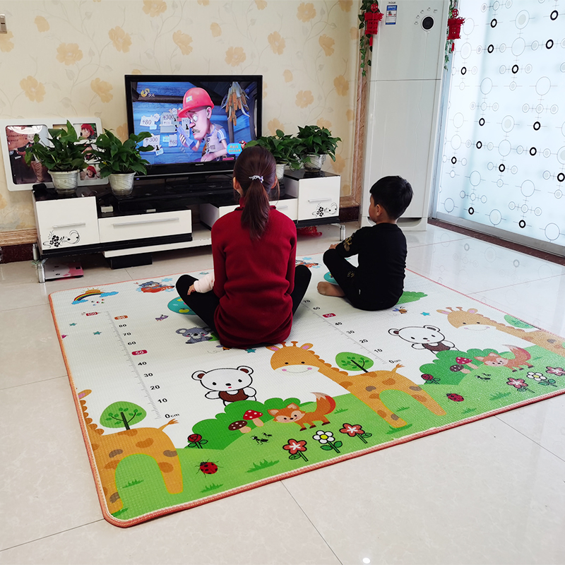 Baby crawling mat thickened baby child climbing mat odorless foldable splicing foam floor mat living room home mat