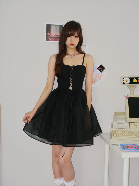 Laying egg meow original design swan yarn romantic and sweet hollow bandage organza waist suspender skirt dress