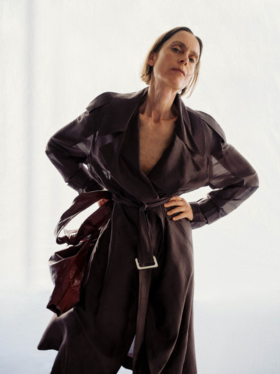 [Same Style as Gao Yuanyuan] Edition Autumn New Brown Coffee Color Silk Cotton Lightweight Trench Coat Ebd3Trc005