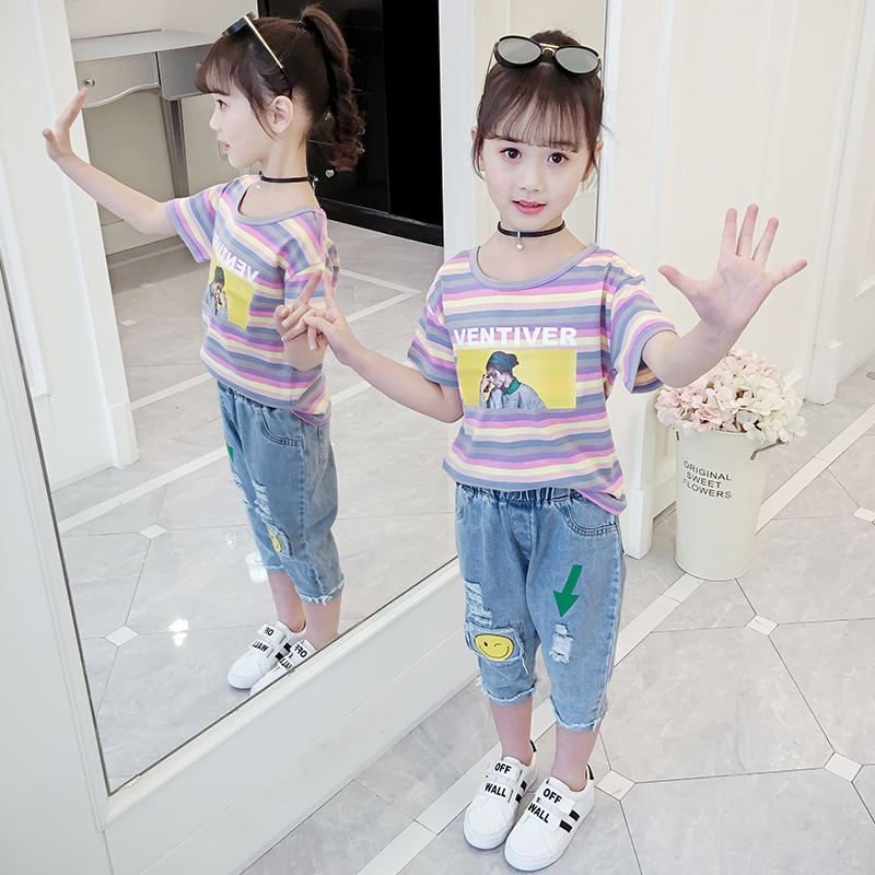 Cô gái Set 2020 New Kids hai mảnh thể thao Casual thời trang Jeans Đầu Bảy quần mùa hè.