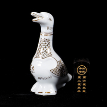 White Goose Old Clothing Small Wine Version Mini Wine Collection Approb. 100 Ml Wine Cabinet Furnishing Old Medieval