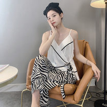 Pajamas women 2021 new summer sexy suspenders Ice Silk home clothes premium pajamas set Net Red