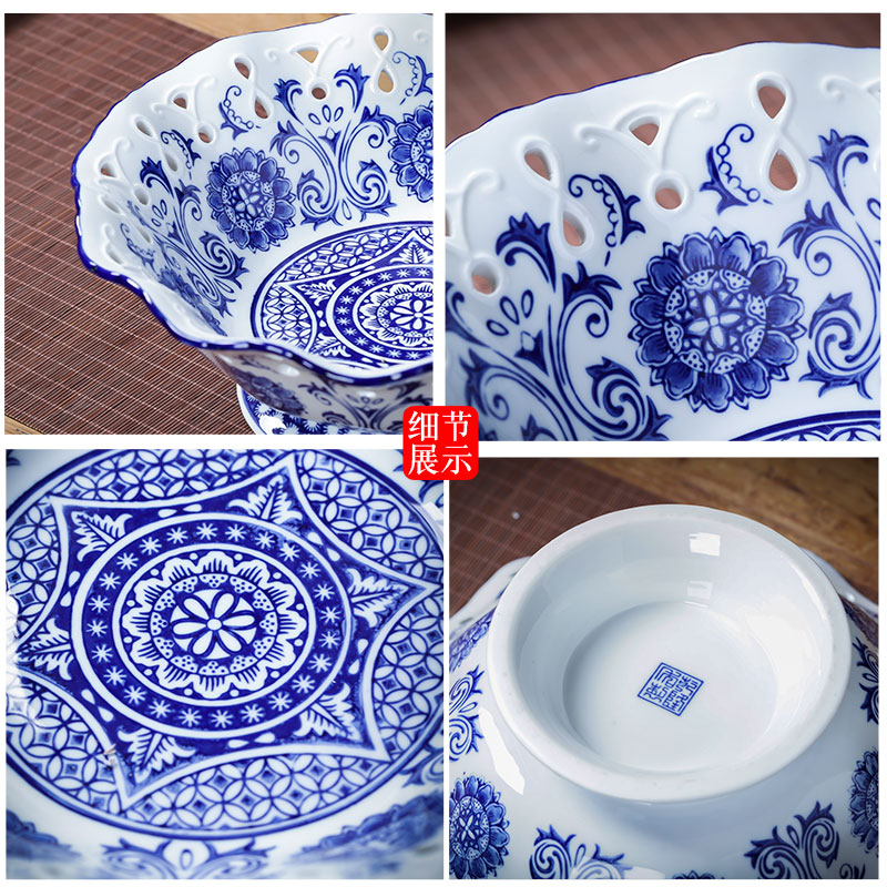 Blue and white porcelain of jingdezhen ceramics hollow - out fruit bowl furnishing articles of the new Chinese style tea table sweets creative home decorations