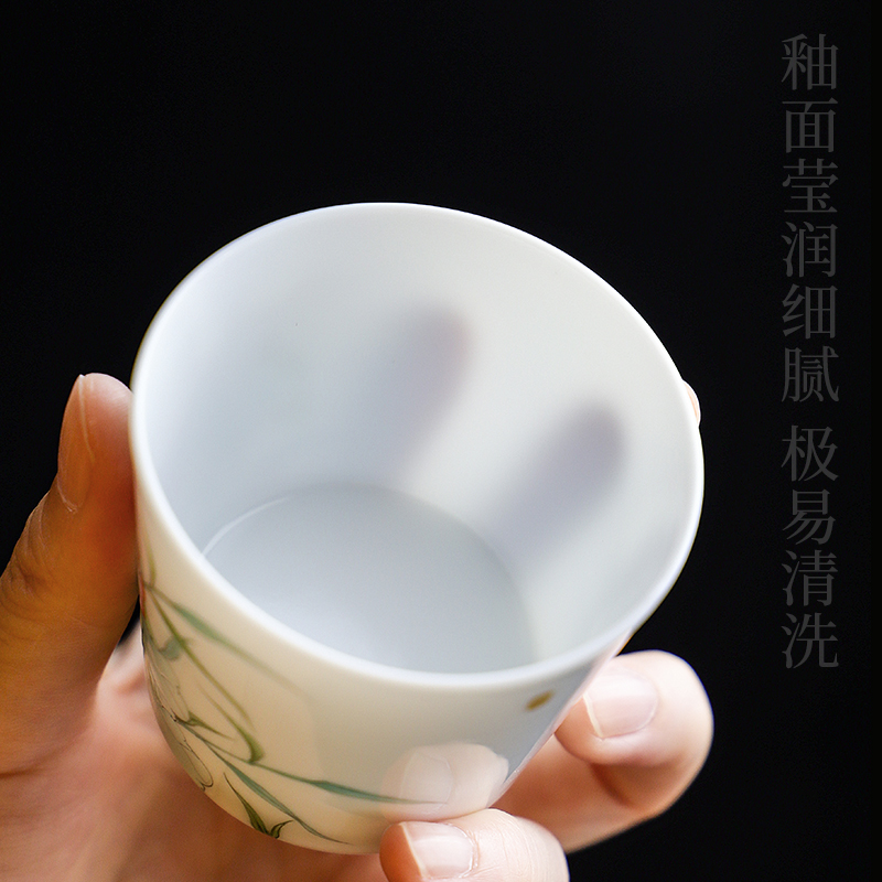 The Escape this hall jingdezhen hand - made famille rose porcelain cups masters cup single small white porcelain cups kung fu tea cup