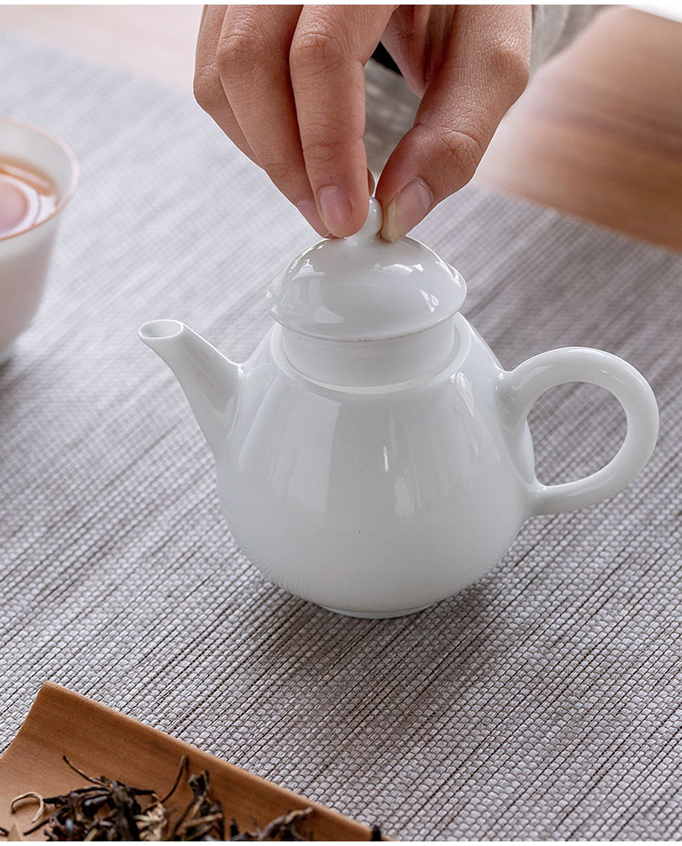 The Escape this hall jingdezhen ceramic teapot single pot of household suit small manual white porcelain teapot kung fu tea set