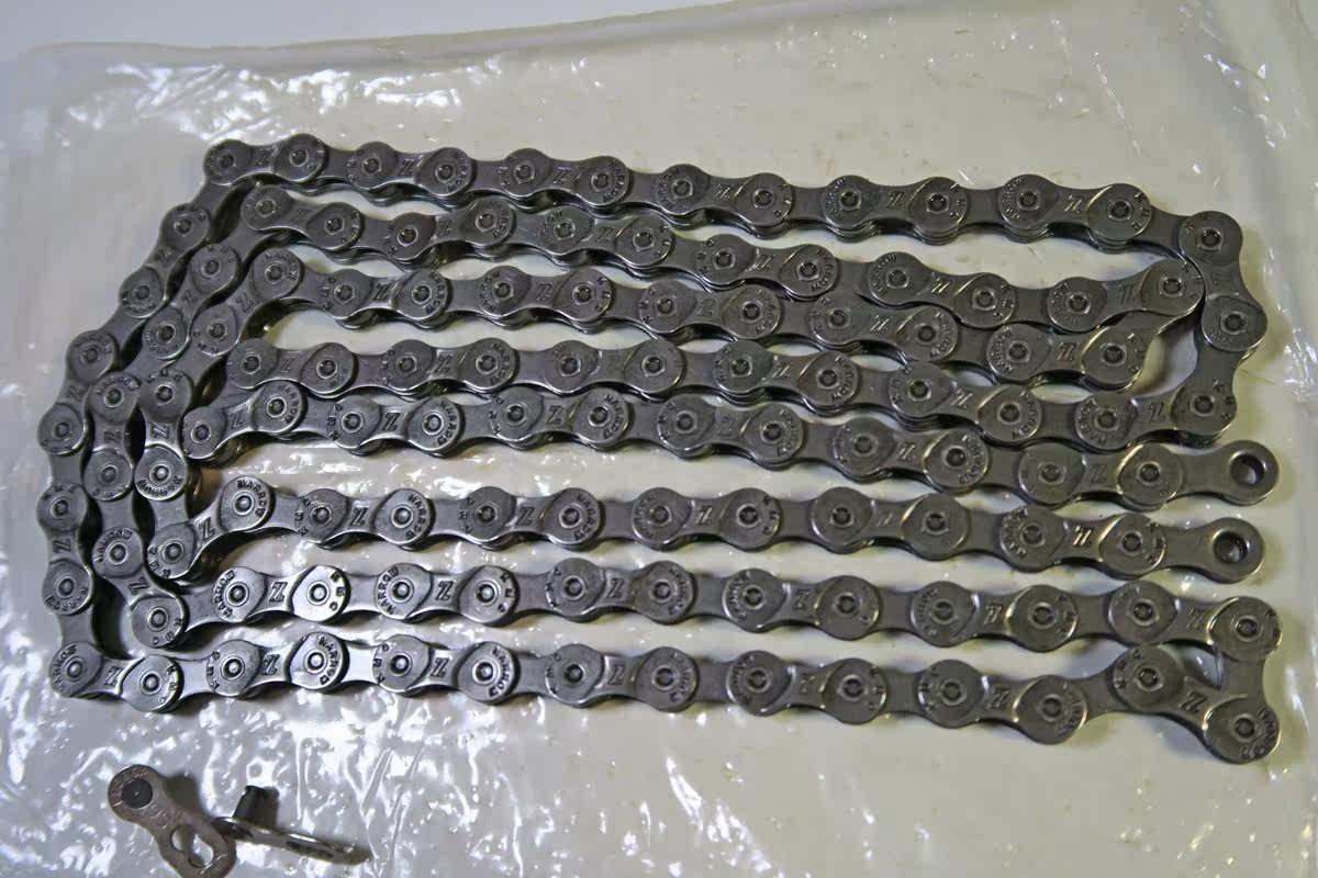 Chaîne de vélo - Ref 2370170 Image 15