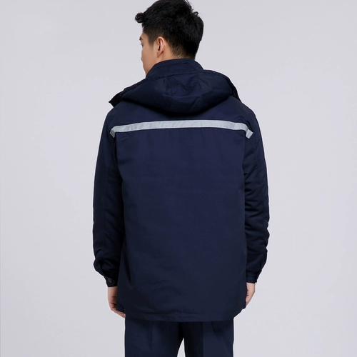 Демисезонная куртка для работы