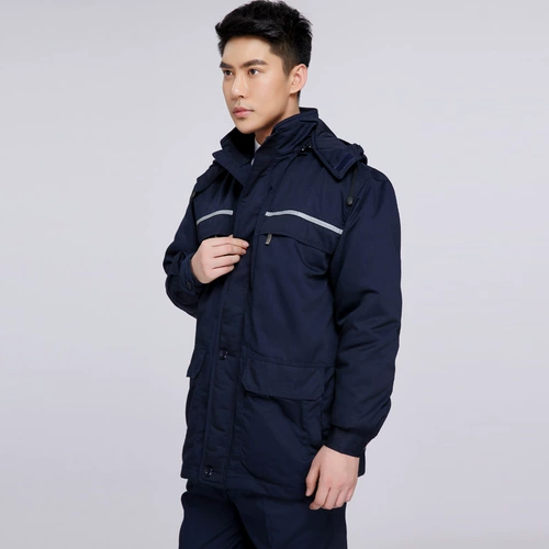 Демисезонная куртка для работы