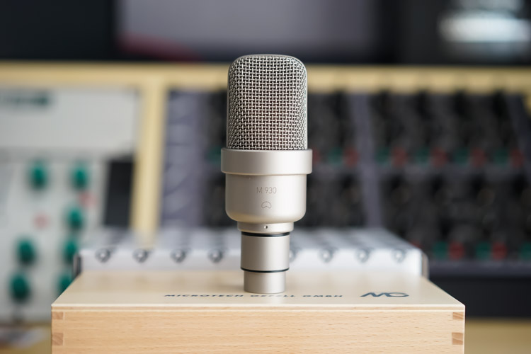 German Microtech Gefell M930 large diaphragm transistor microphone MG BNC spot