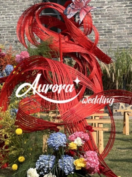 Outdoor Scenic Area Atmosphere-Enhancing Red Bamboo Strips and Bamboo Weaving Wave-Shaped Decorations for Wedding Stage Backdrop and Landscape Decoration