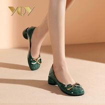 A pedal shoes womens shoes spring and autumn single shoes 2021 new soft leather shoes in the middle heel shallow fashion Square head thick shoes women