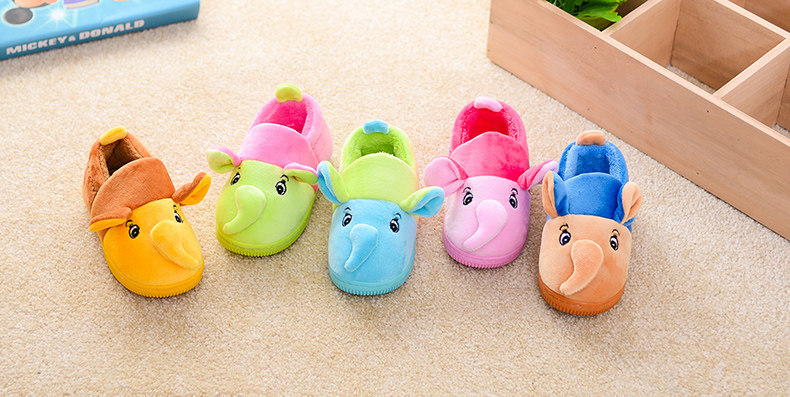 Pantoufles enfants en suède pour hiver - semelle caoutchouc - Ref 1004922 Image 7